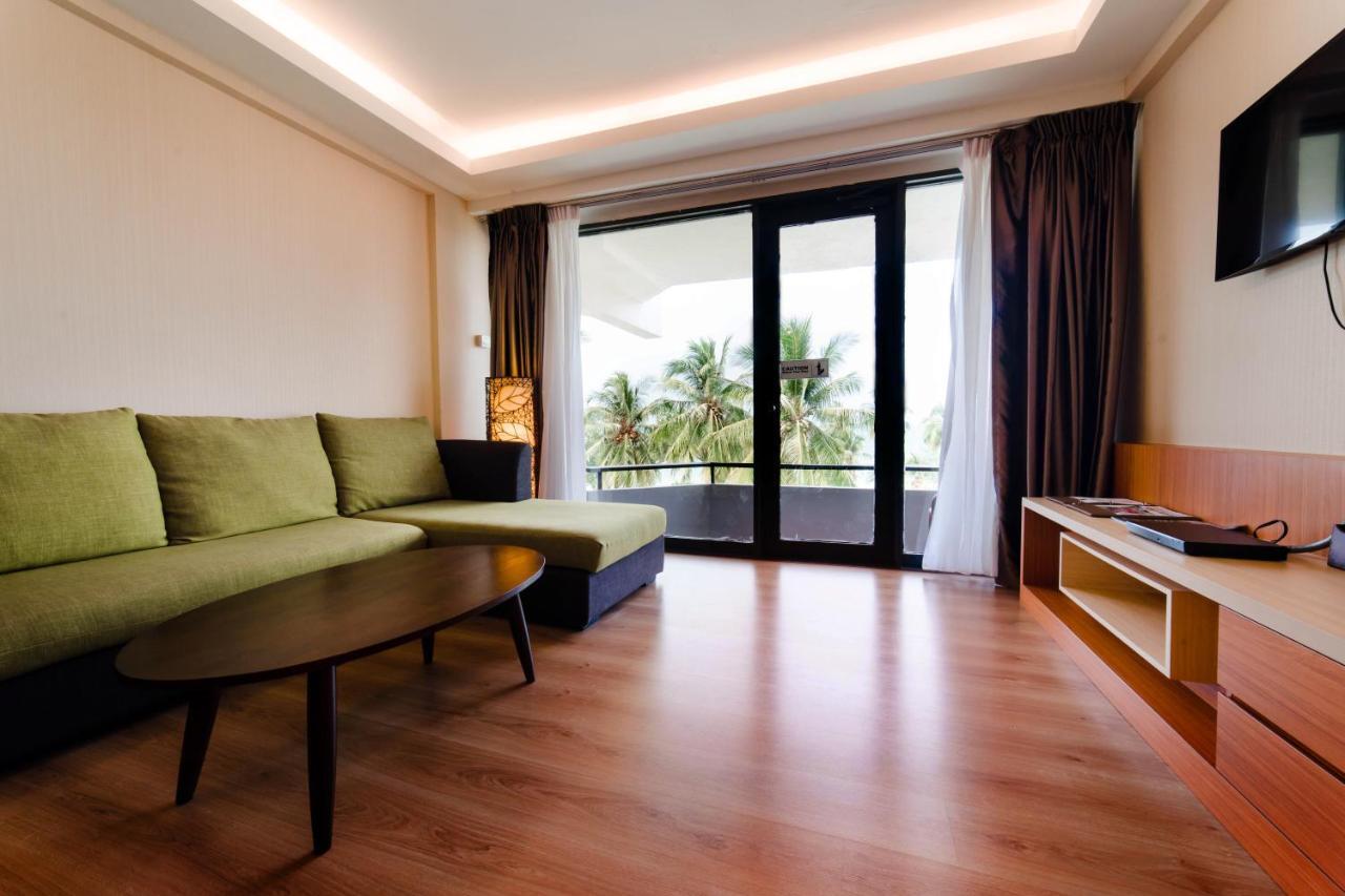 Tunamaya Beach & Spa Resort- Desaru Exteriör bild