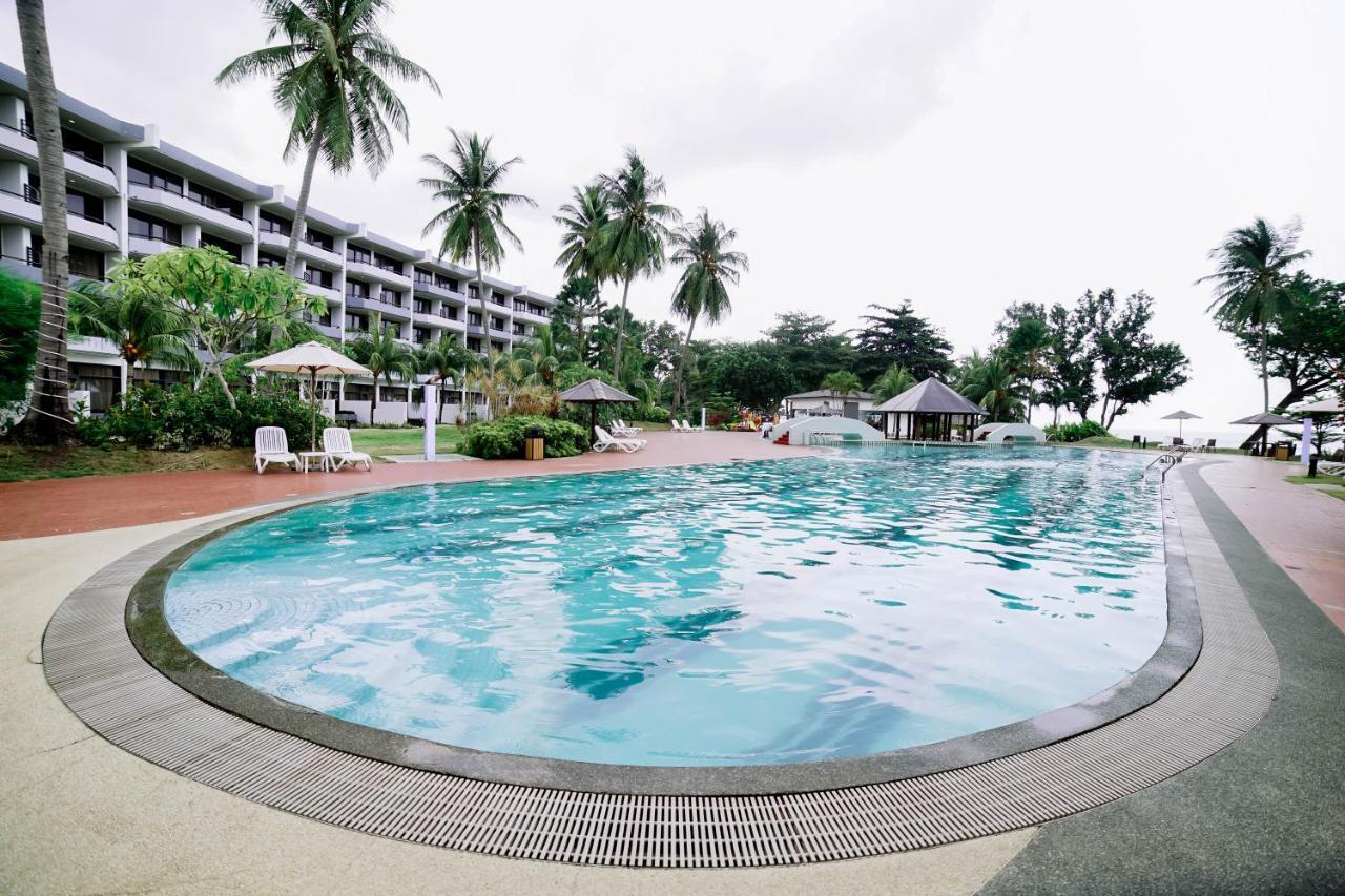 Tunamaya Beach & Spa Resort- Desaru Exteriör bild