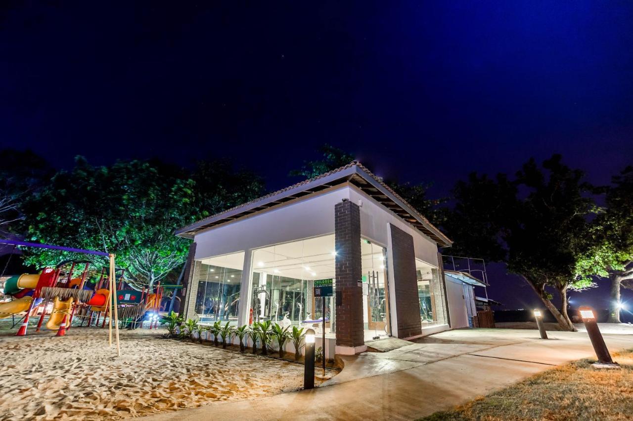 Tunamaya Beach & Spa Resort- Desaru Exteriör bild
