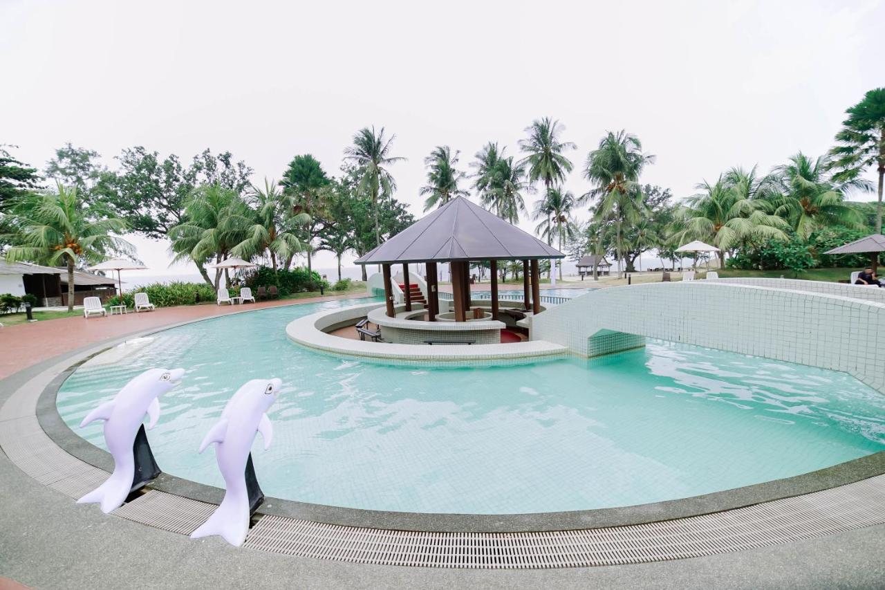 Tunamaya Beach & Spa Resort- Desaru Exteriör bild